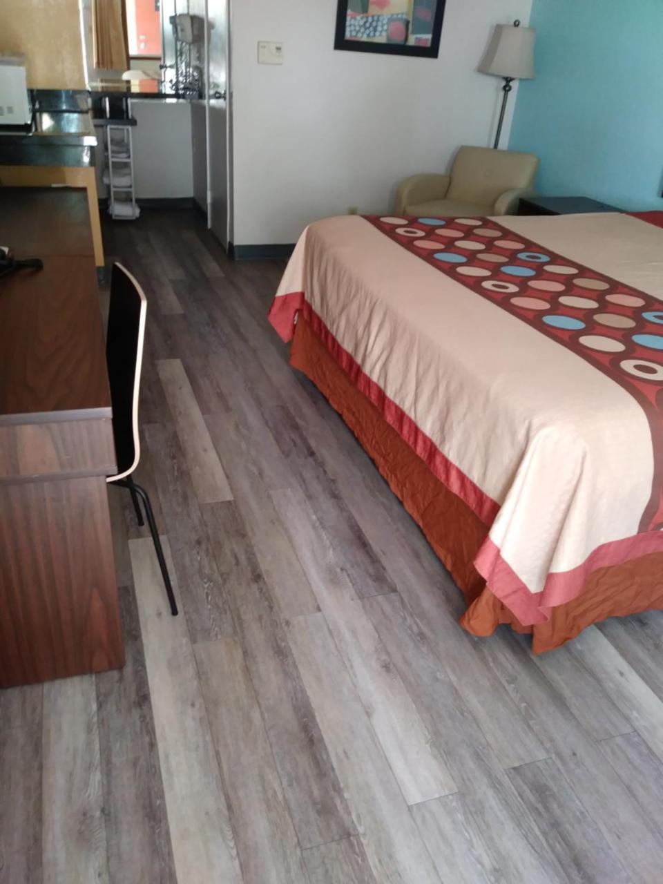 ซูเปอร์ 8 บาย วินด์แฮม อินดิโอ Hotel ภายนอก รูปภาพ